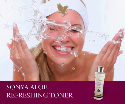 SONYA ALOE REFRESHING TONER.jpg